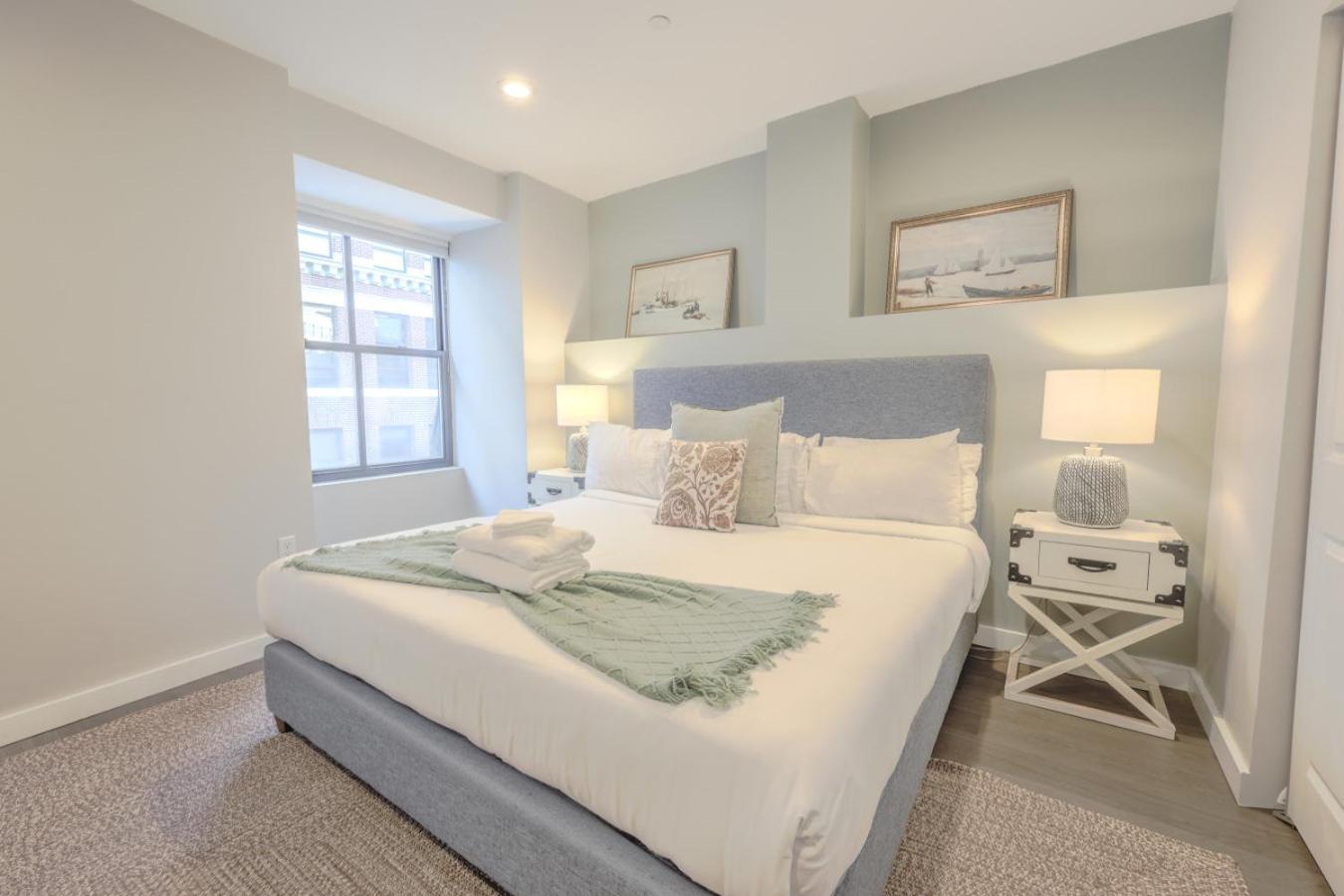 Luxury Loft Washer And Dryer Pet Friendly *