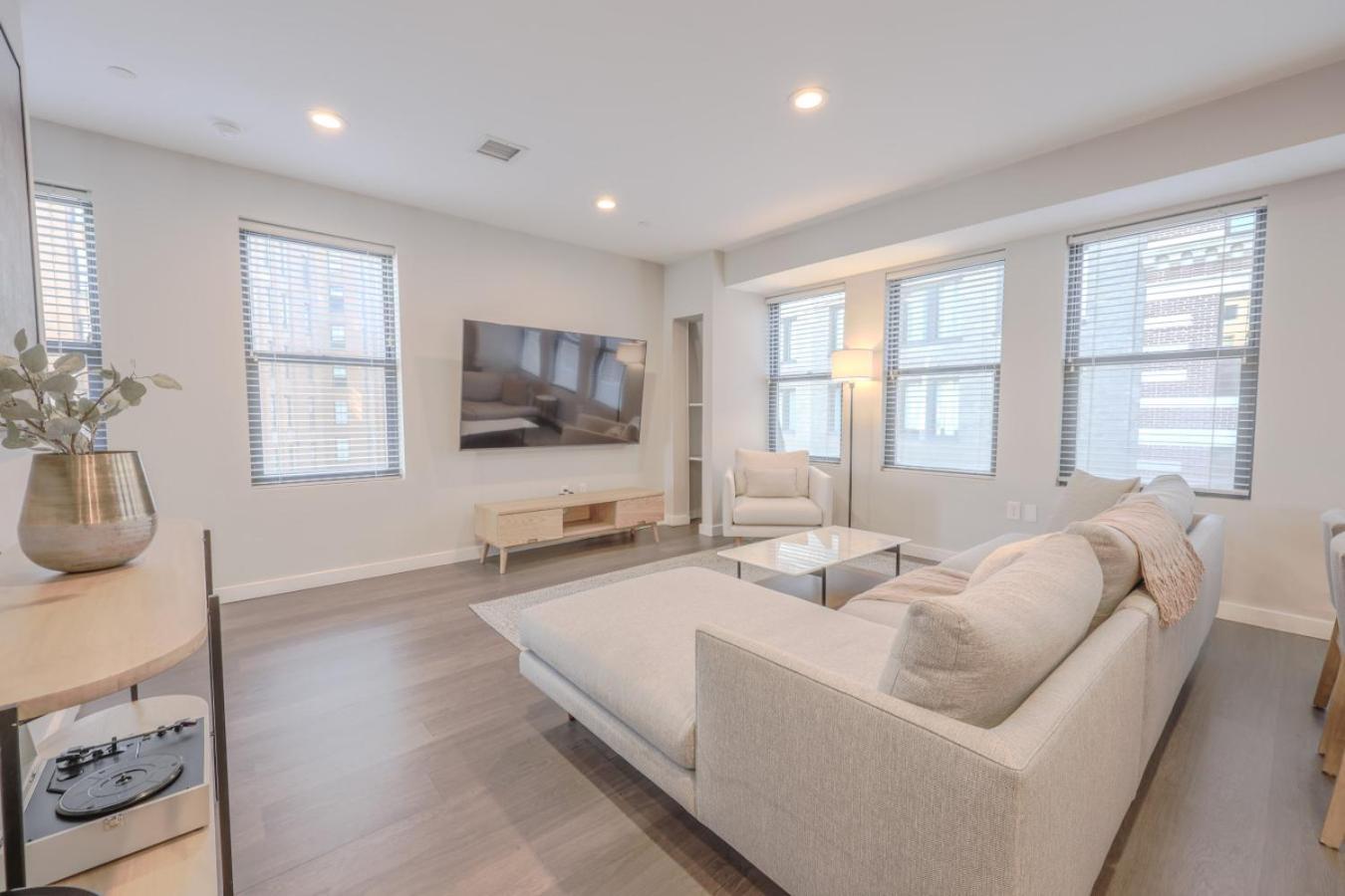 Apartamento Luxury Loft Washer And Dryer Pet Friendly *